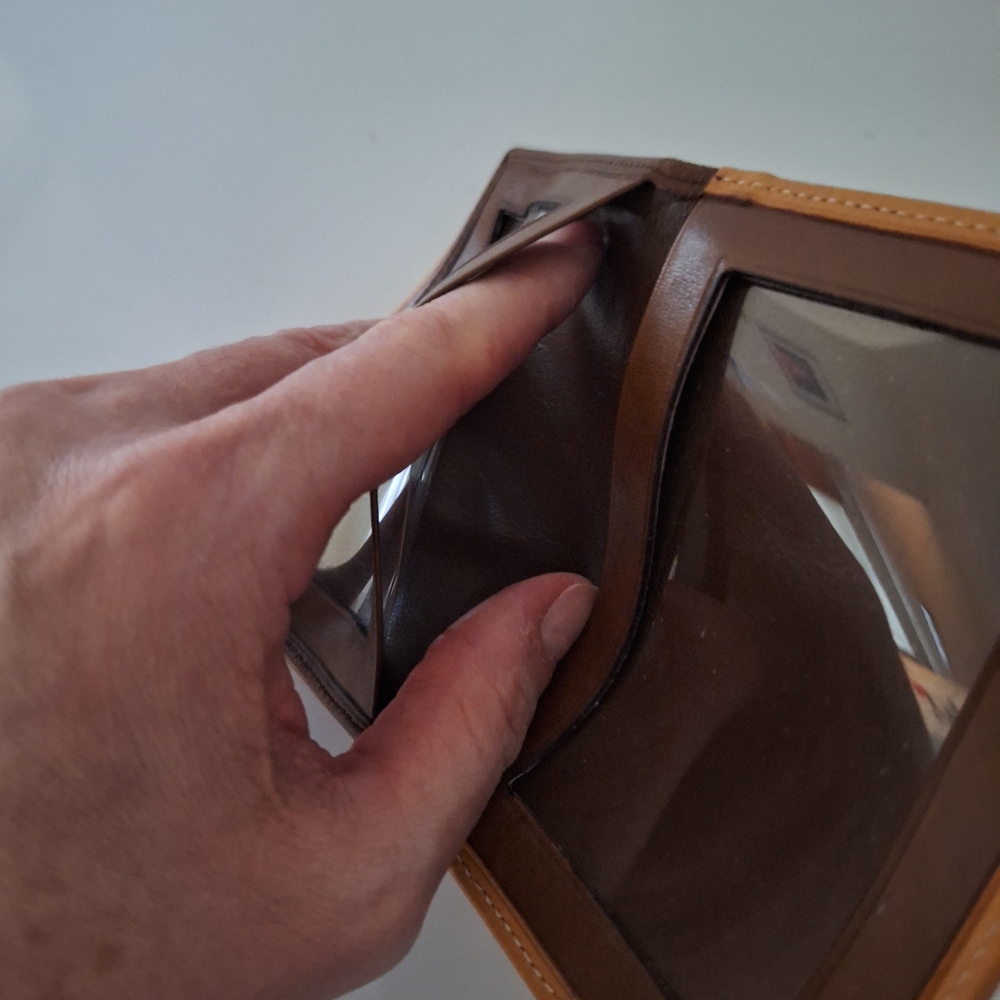 Loewe Tan Leather Wallet& Card Holder - Picture 8 of 12